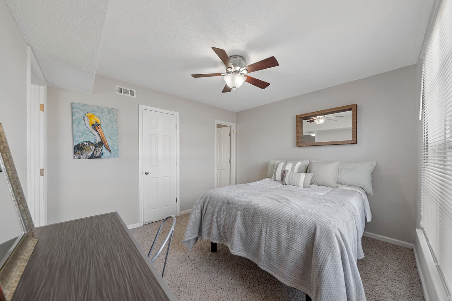 Bedroom-02-Seahawk-Retreat-Wilmington-01-1