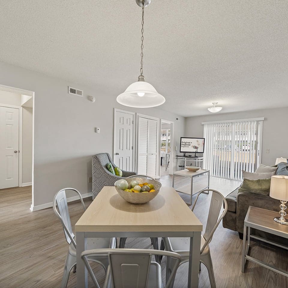 Dining-Room-01-Seahawk-Retreat-Wilmington-01-1